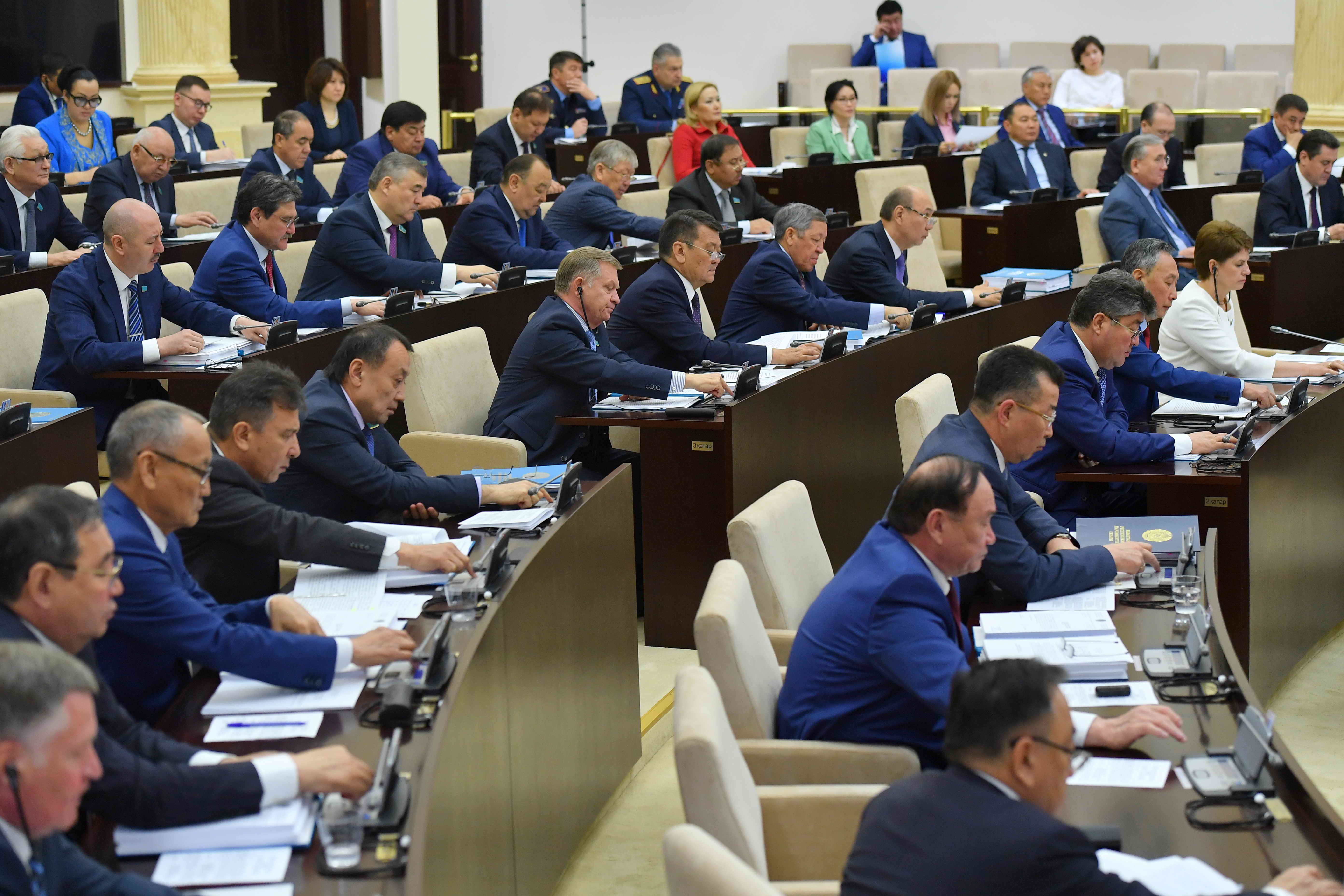 Қасым-Жомарт Тоқаевтың төрағалық етуімен Парламент Сенатының отырысы өтті