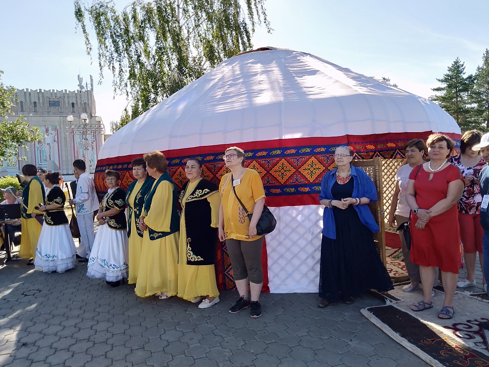 Лисаков қаласында «Атадан балаға жеткен мұра» атты өңірлік фестиваль өтті