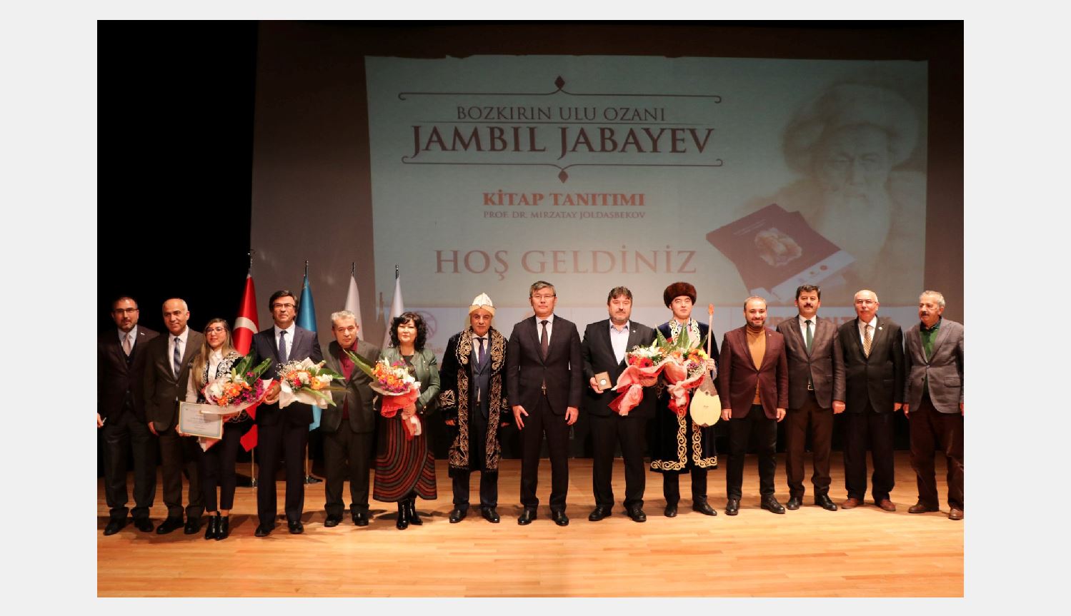«Жамбыл Жабаев - Ұлы дала ақыны» атты кітап түрік тіліне аударылды