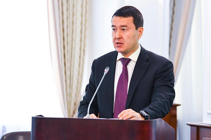 Әлихан Смайылов Премьер-Министрдің бірінші орынбасары болып тағайындалды