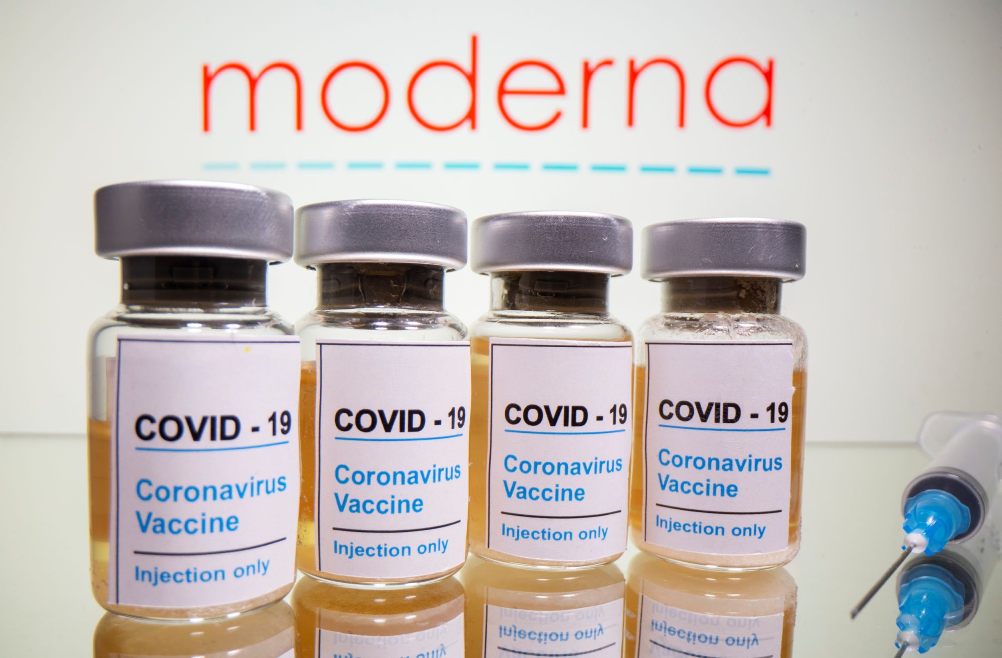 COVID-19: Вакцинаны шұғыл пайдалануға рұқсат сұрады