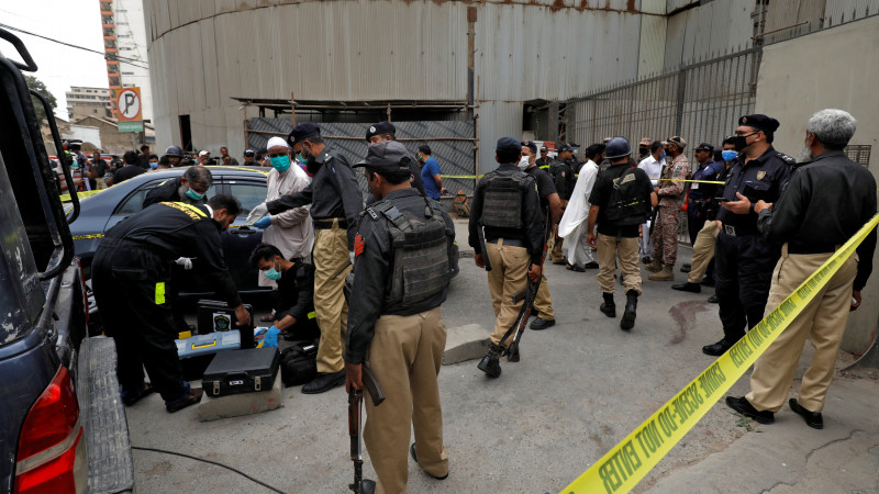 Карачиде бір террорист құрықталып, тағы бесеуі ұсталды