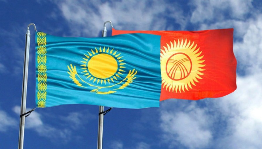 Қазақстан мен Қырғызстан әскери ынтымақтастық туралы құжаттарға қол қойды