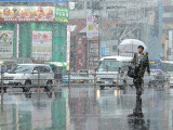 Жапониядағы нөсер жауын салдарынан 64 мың адам эвакуацияланды
