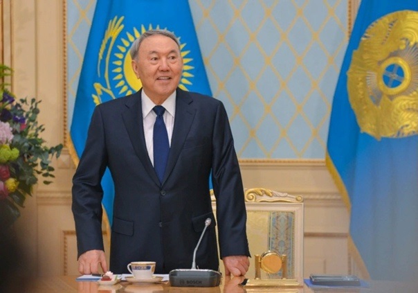 Тәуелсіз Қазақстанның негізін қалаушы: Назарбаевтың мәртебесі Конституцияда бекітіледі