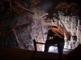 Костенко шахтасындағы өрт: Қаза болғандар саны 16-ға жетті, 31 кенші іздестіріліп жатыр