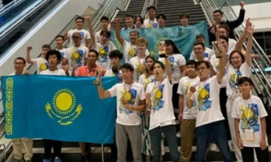 Робототехникадан дүниежүзілік олимпиада: Қазақстанның үш командасы жүлдегер атанды