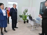 Қасым-Жомарт Тоқаев Smart Bilim мектеп-гимназиясын аралап көрді