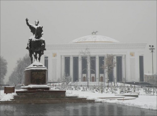 29-03-15-sneg-snow-in-tashkent(2)