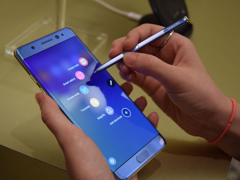 Galaxy Note 7 телефондарының не үшін жарылғаны 23 қаңтарда белгілі болады