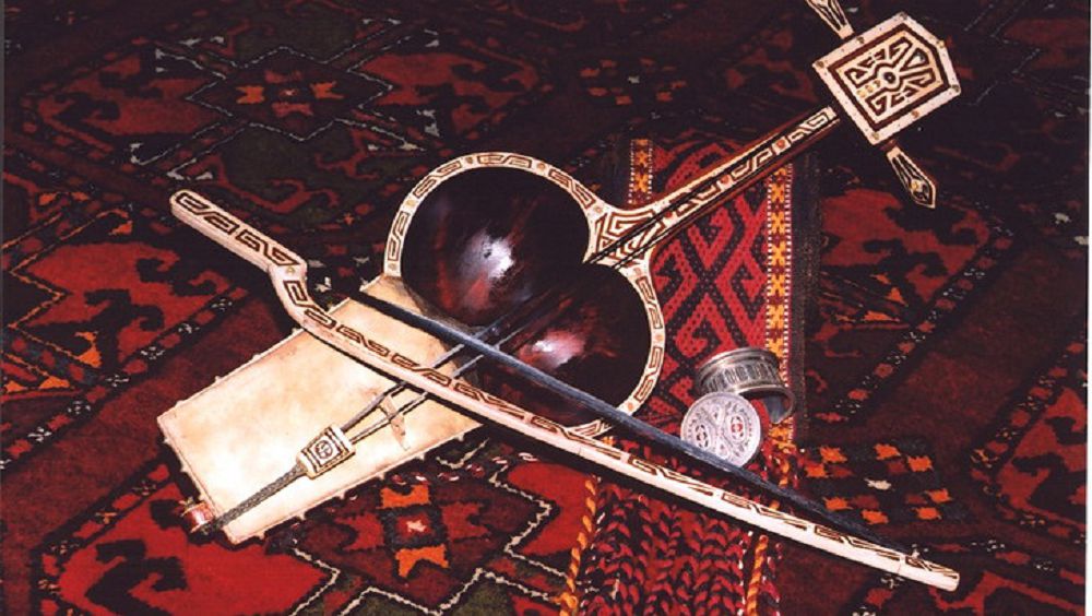 Қо­быз­шы­ларға арналған бірінші элек­трон­ды оқулық шықты