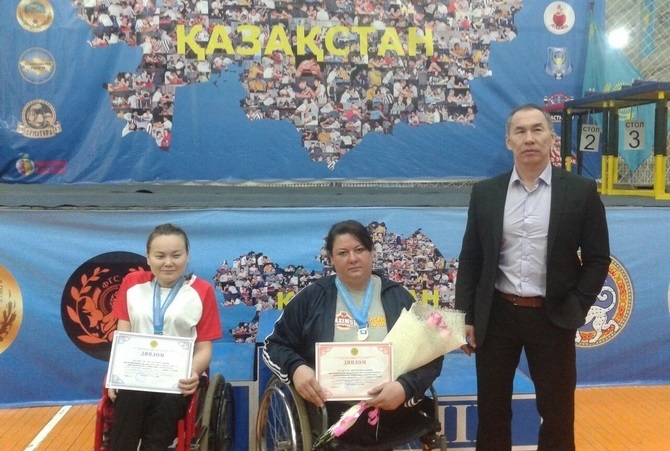 ​Алматыда армрестлингтен Қазақстан чемпионаты өтті