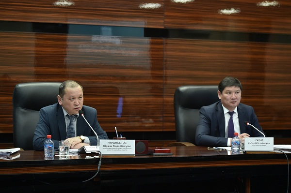 Б.Нұрымбетов: "Азаматтарды сұраныстағы кәсіпкерге оқытатын боламыз"