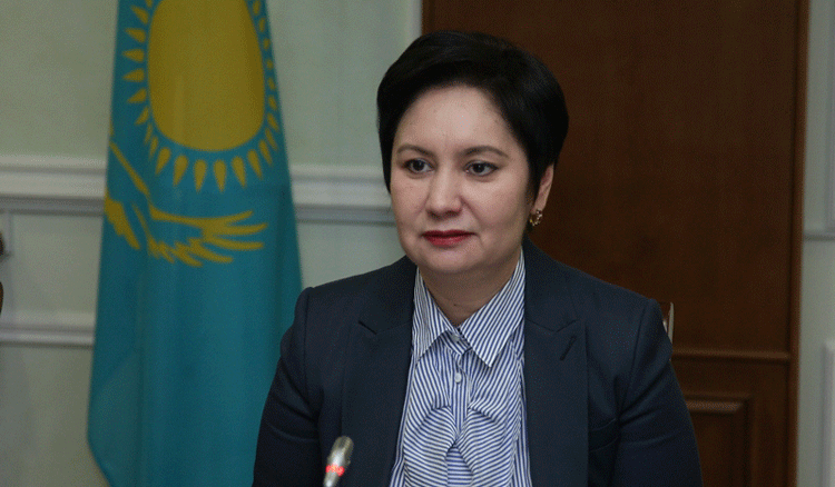 Мемлекет хатшысы Масдар ғылым және технологиялар институтының ректорымен кездесті