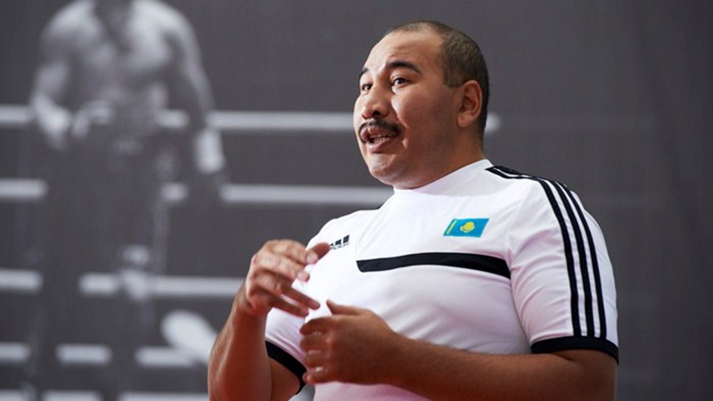 Головкин карьерасын аяқтау туралы ойланғаны жөн – Ермахан Ыбрайымов