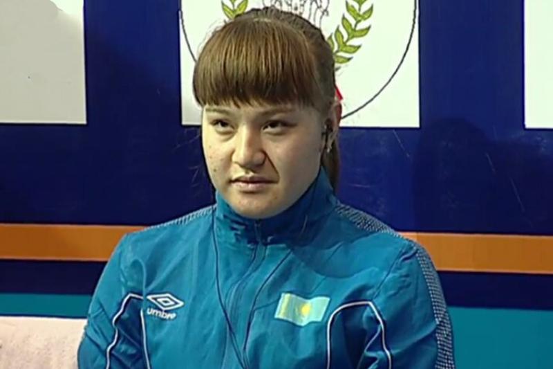 Ауыр атлетикадан Карина Қозғанбаева әлем чемпионатында қола алды