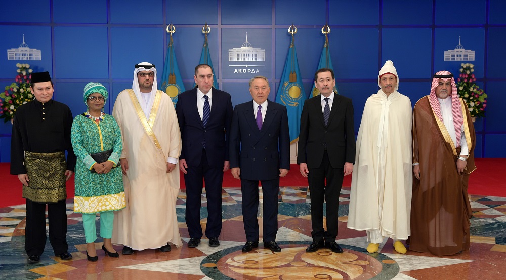 Сенім грамоталарын қабылдады