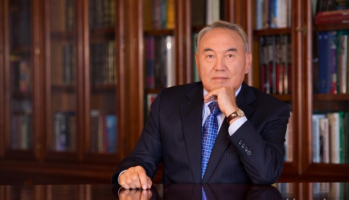 Назарбаев табиғат апатына байланысты Қырғызстан Президентіне көңіл айтты 