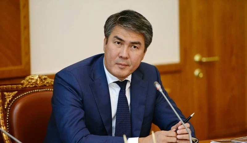 Елорда әкімі астаналықтарды Бірлік күнімен құттықтады