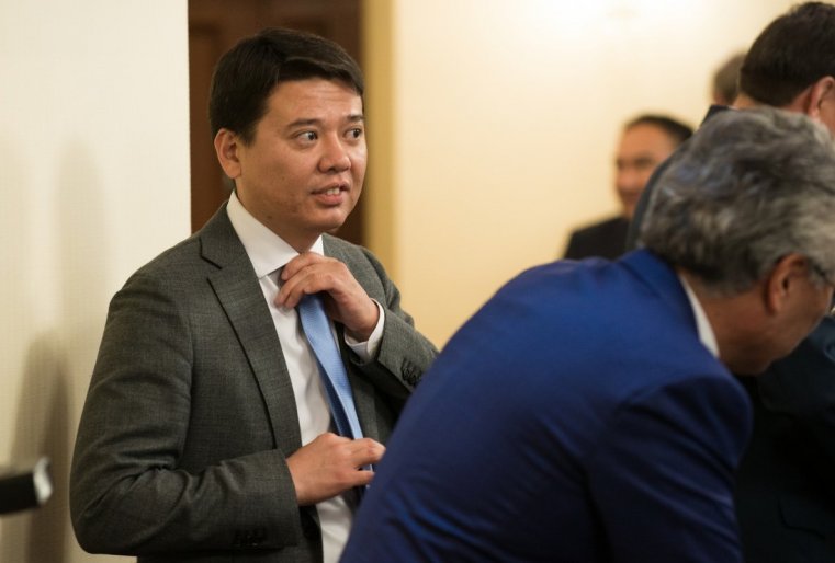 Әділет министрі қазақ тілін үйреніп жүр