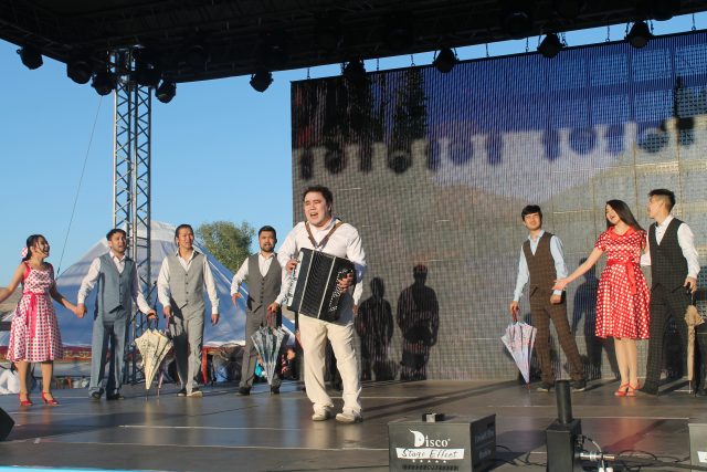 Күршімде «Оралханның көктемі» атты халықаралық ән фестивалі өтті