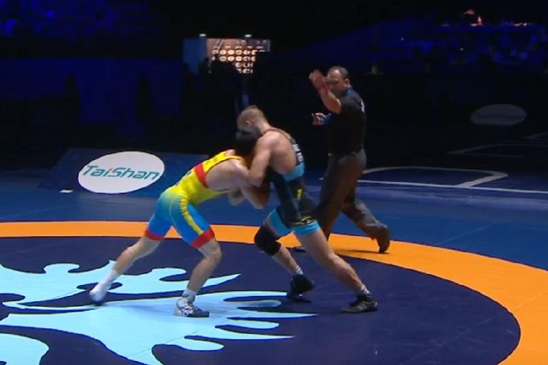 Демеу Жадыраев әлем чемпионатының күмісін еншіледі 