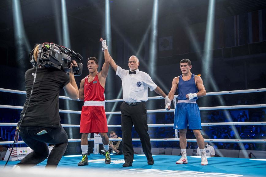 ӘЧ-2017. Үш қазақ боксшысы финалға шықты