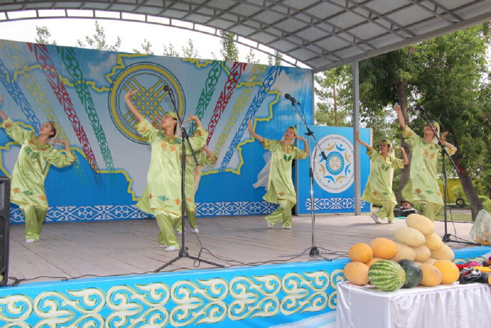 «Ситорай сомон» сыйы