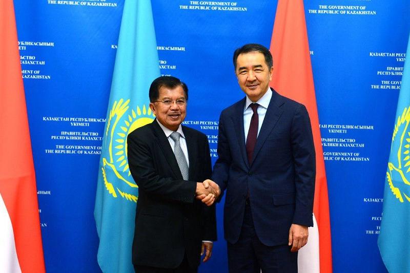 Б.Сағынтаев пен Индонезияның вице-президенті ислам банкингіне қатысты мәселелерді талқылады