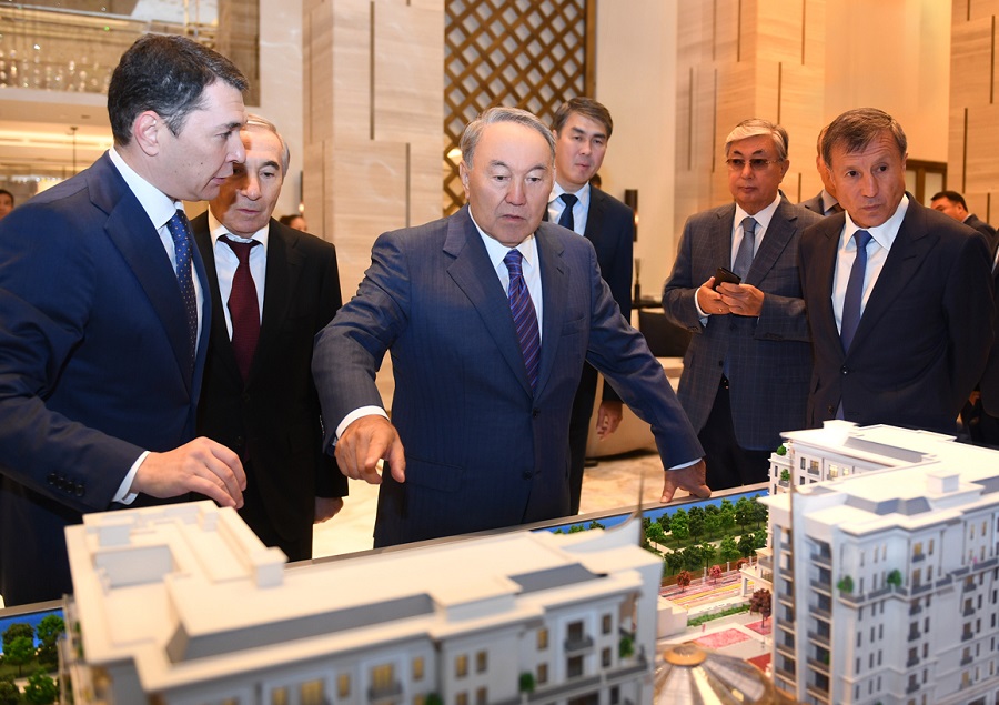 Назарбаев «The St. Regis Astana» қонақ үйіне барды
