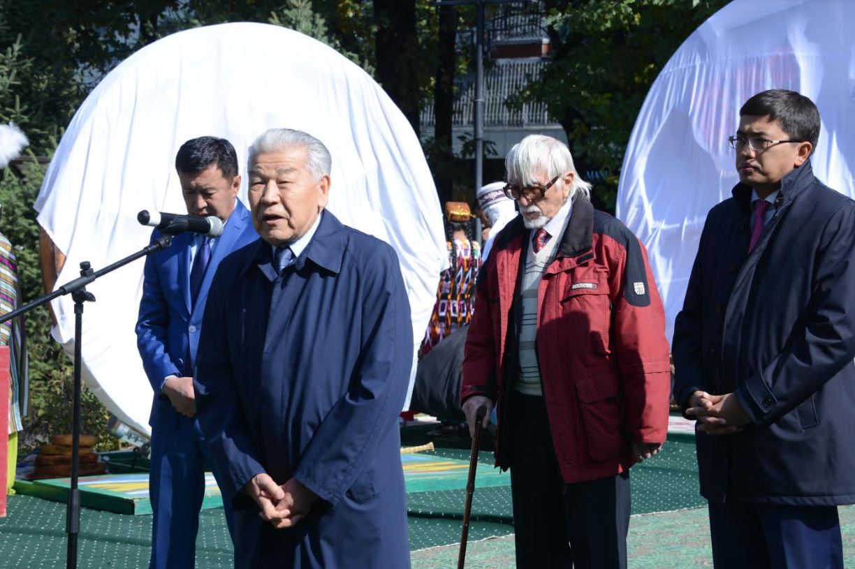 Алматыда Төле би көшесі күні аталып өтті