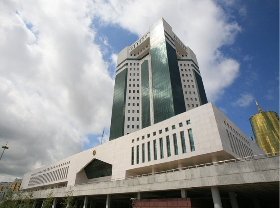 Сағынтаев Медицина орталықтарының басшыларымен кездесті