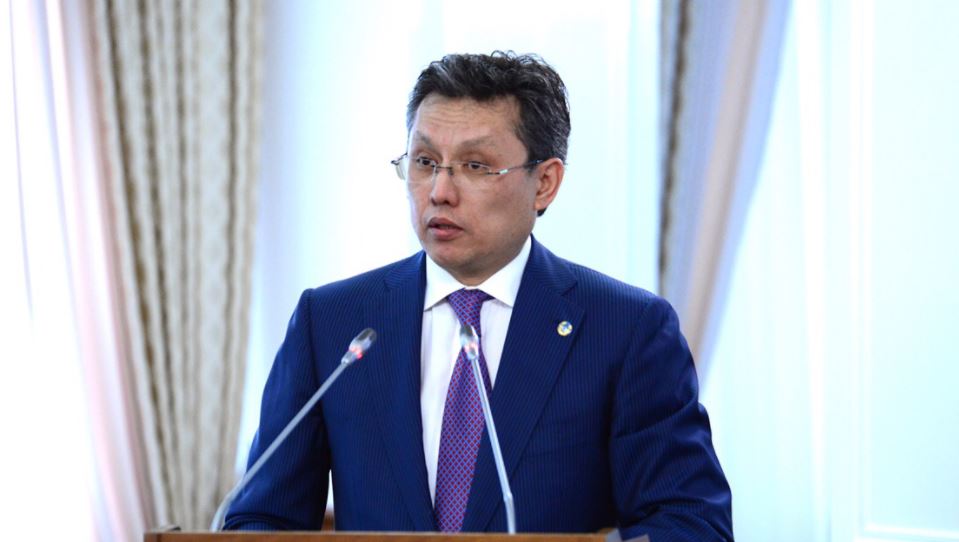 Биыл мемлекеттік меншіктегі 300-ге жуық нысан жекешелендірілді — Б. Сұлтанов