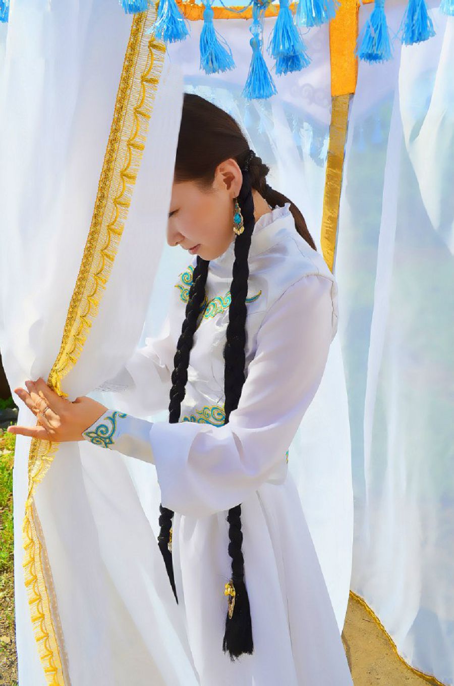 Ал қыздар. Казахская девушка Эстетика. Казахский арт. Шашбау на волосах.