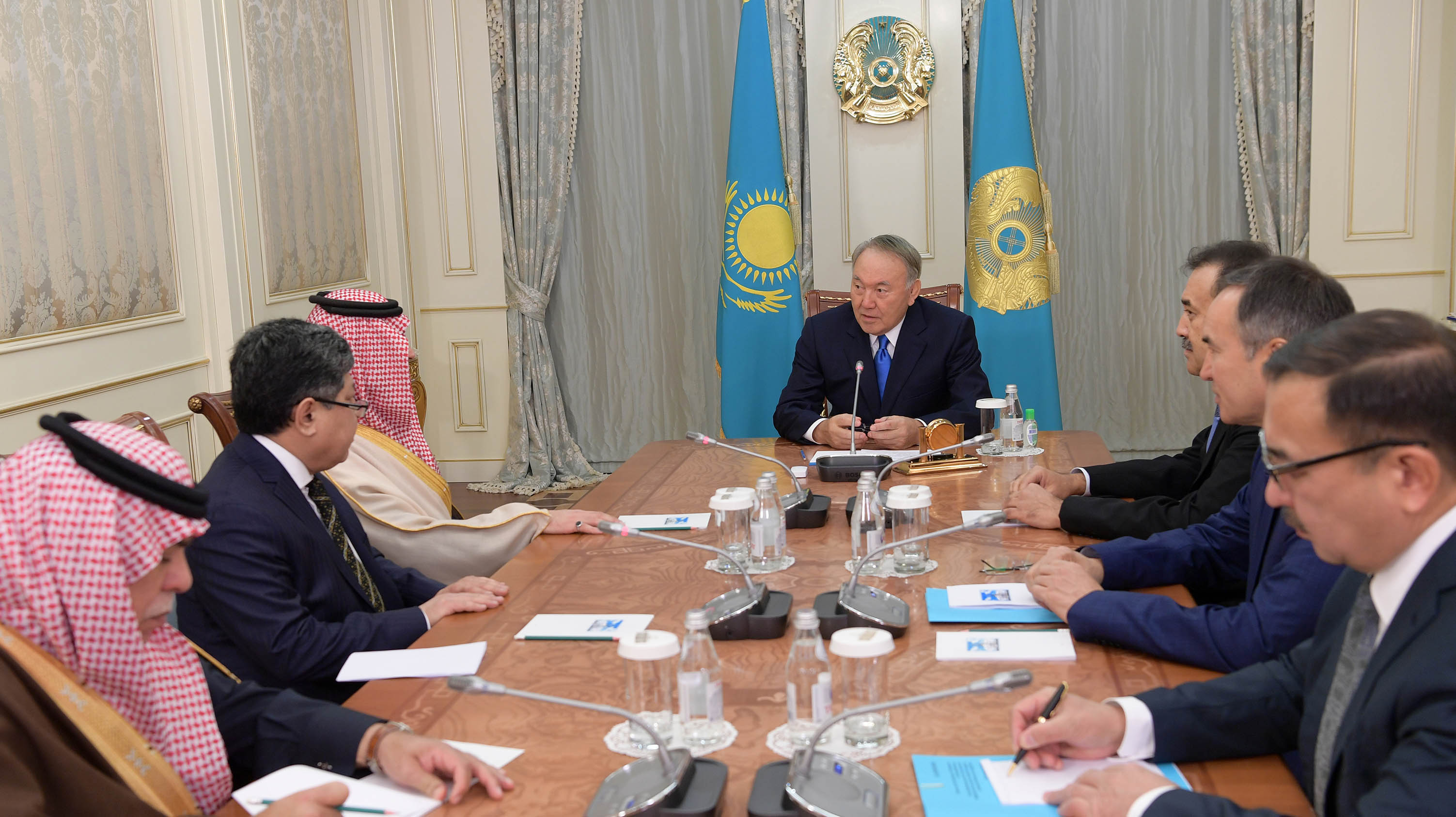 Нұрсұлтан Назарбаев Сауд Арабиясының Ішкі істер министрімен кездесті