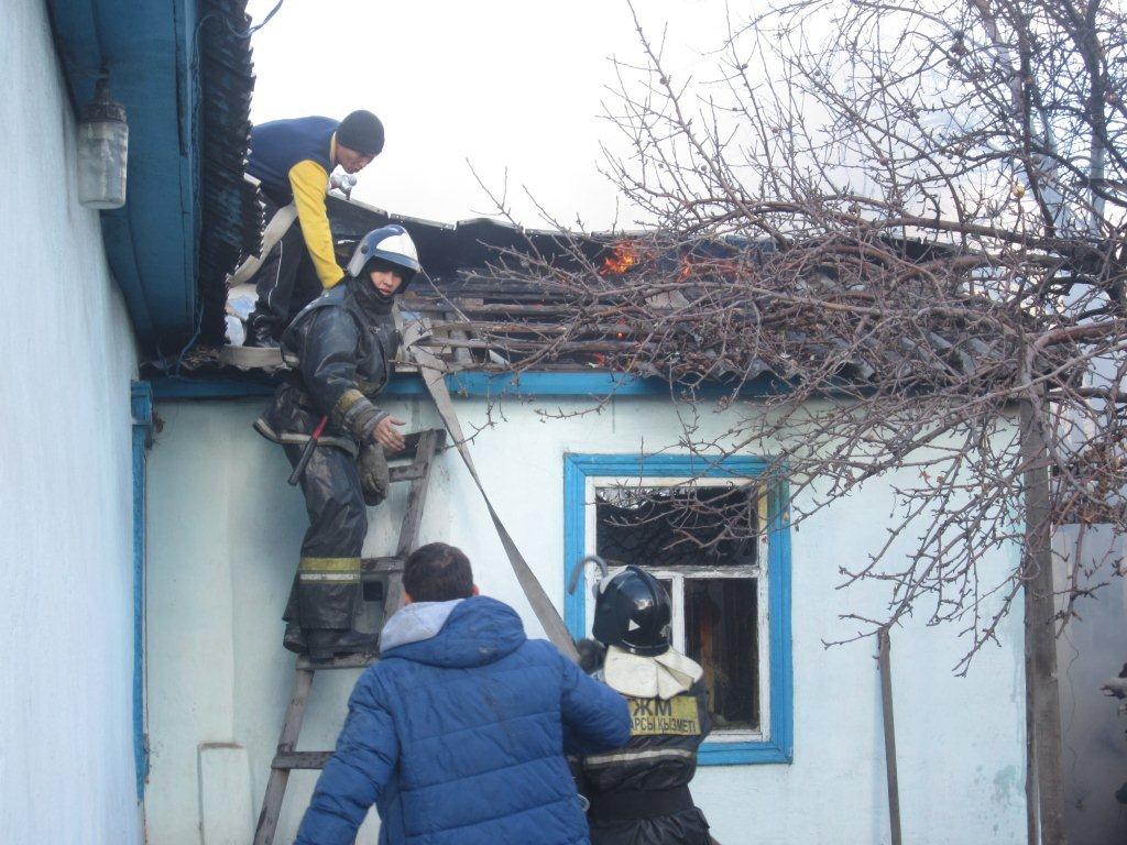 Семейде газ баллонды тексеремін дегенде атылып кетті