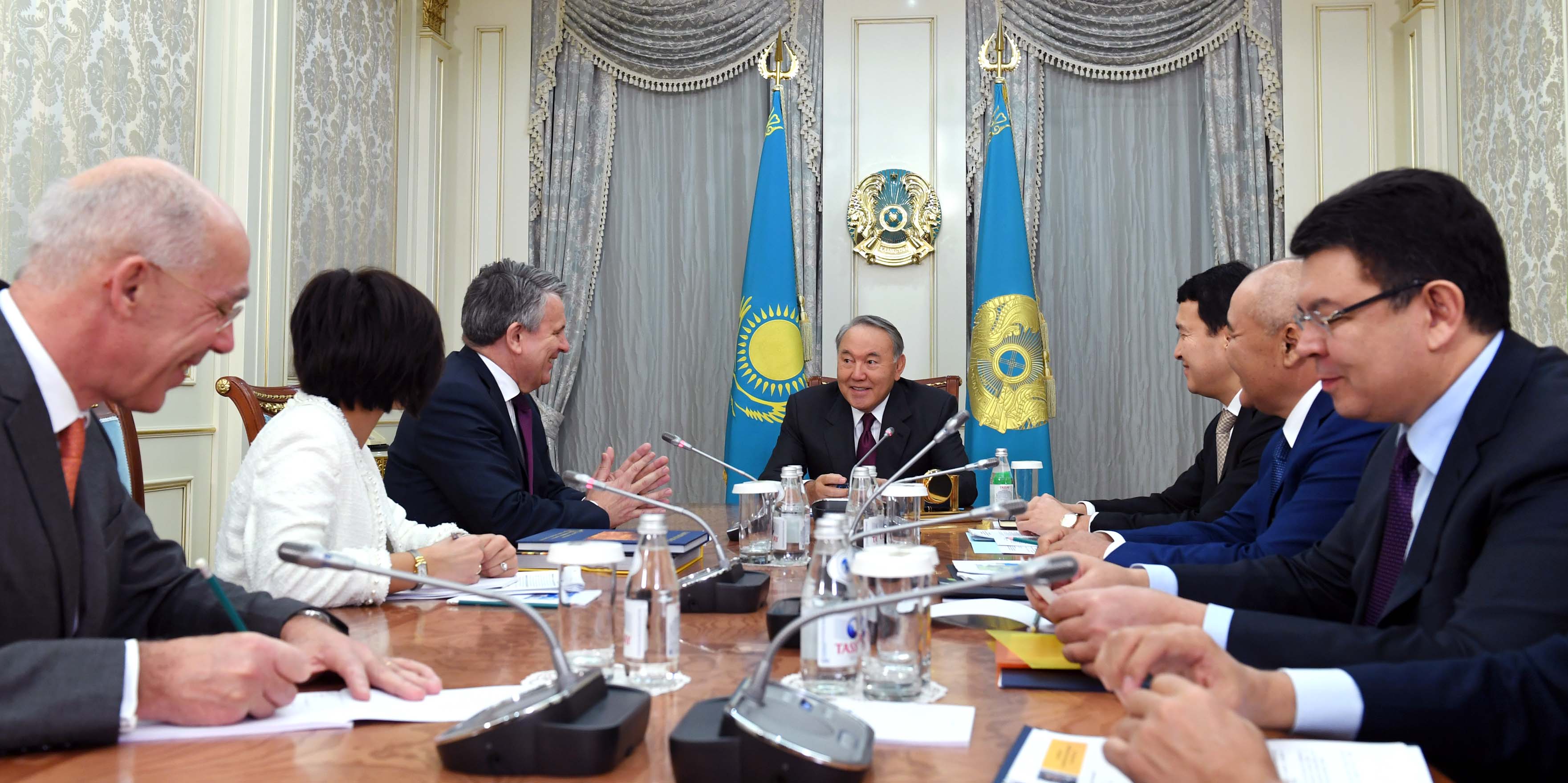 Назарбаев «Royal Dutch Shell» концернінің бас атқарушы директорымен кездесті