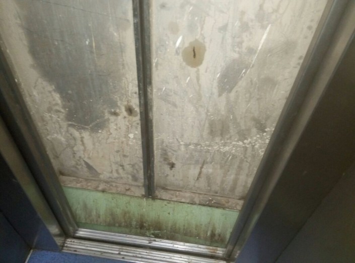 Астанада көпқабатты үйлердегі ескі лифтер жаңартылып жатыр