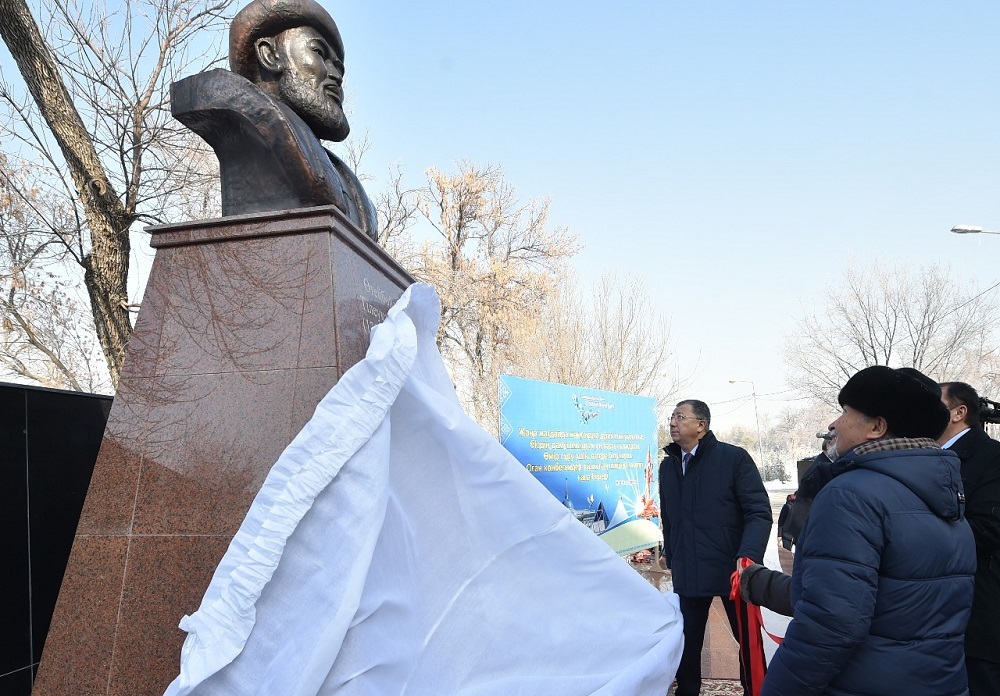 ОҚО-да медицина қызметкерлерінің аллеясы ашылды