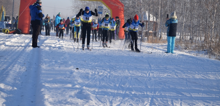 Қысқы маусым ашық: Астанада шаңғышылар жарысты