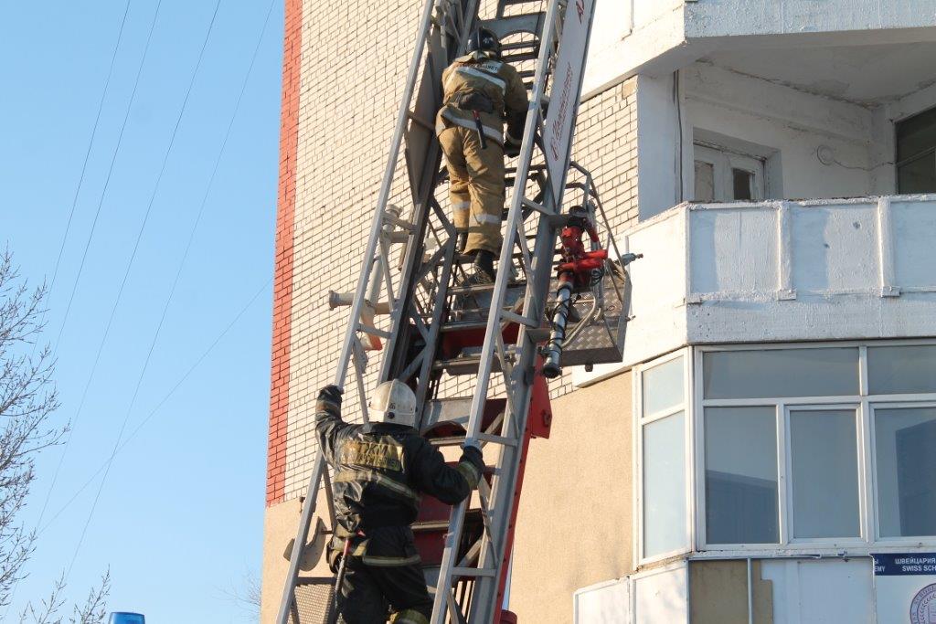 Семейлік өрт сөндірушілер арнайы оқу-жаттығу өткізді