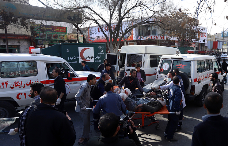 Кабулдың орталығындағы жарылыстан кемінде 95 адам мерт болды
