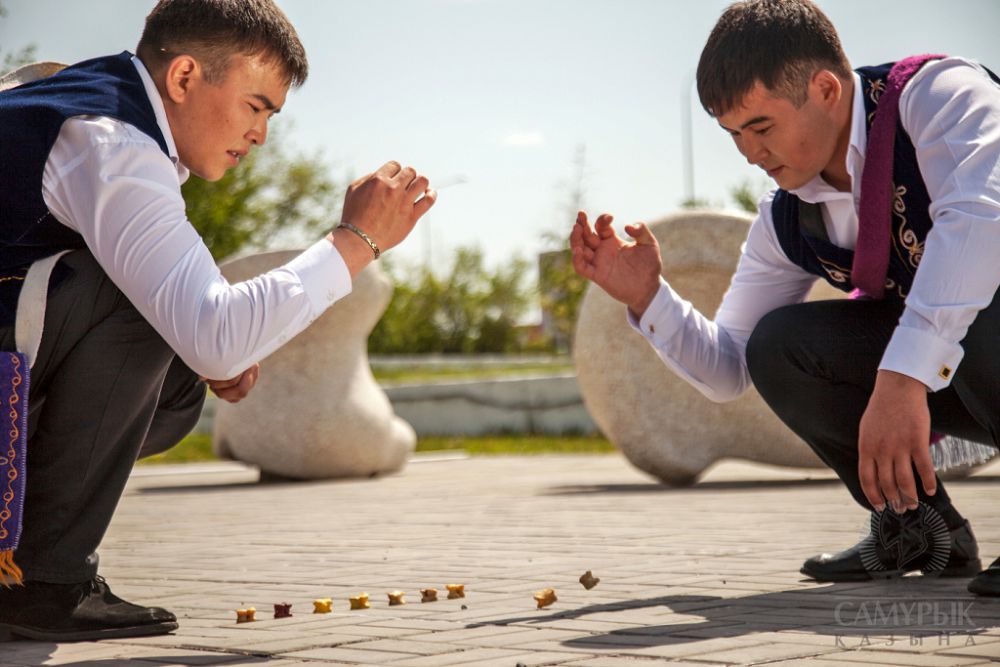 Асық ату ептілікке баулиды