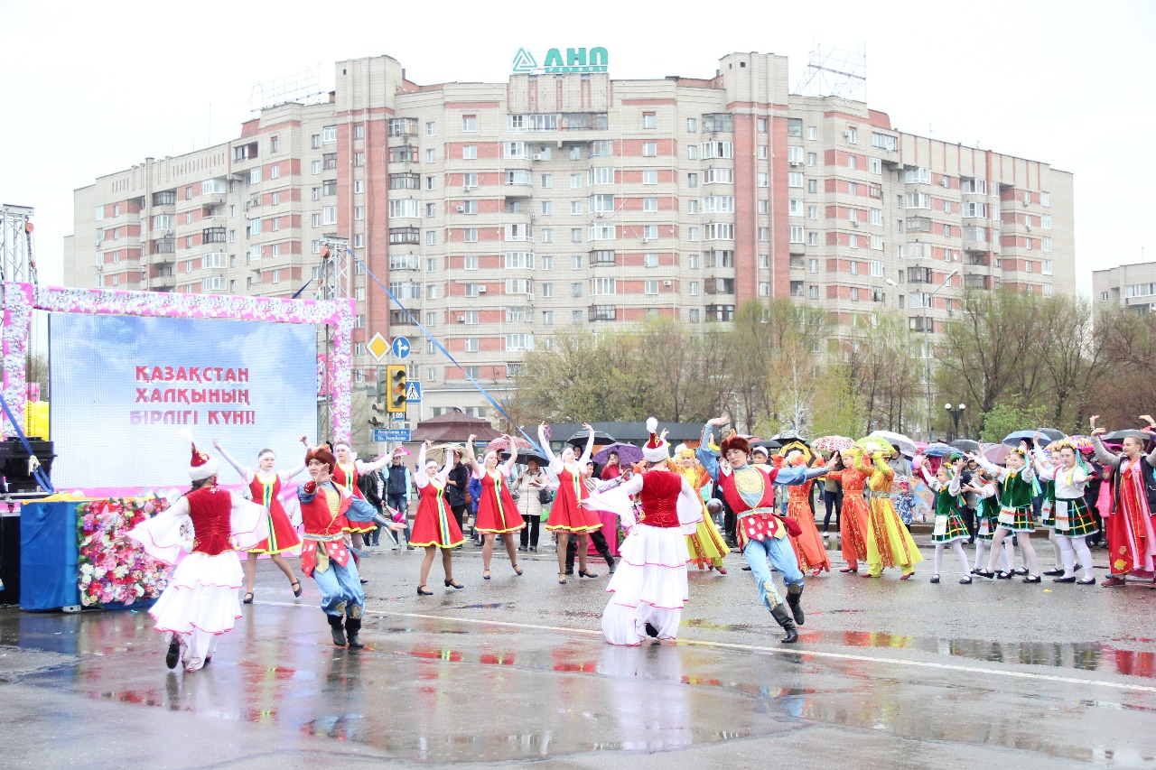 Өскеменде «Мен – Қазақстанның патриотымын» деп аталатын жалпыхалықтық шеру өтті