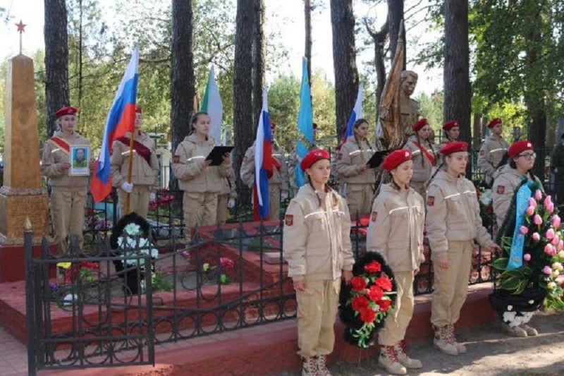 Жетпіс жыл жоғалған жауынгер Брянск облысында жерленген