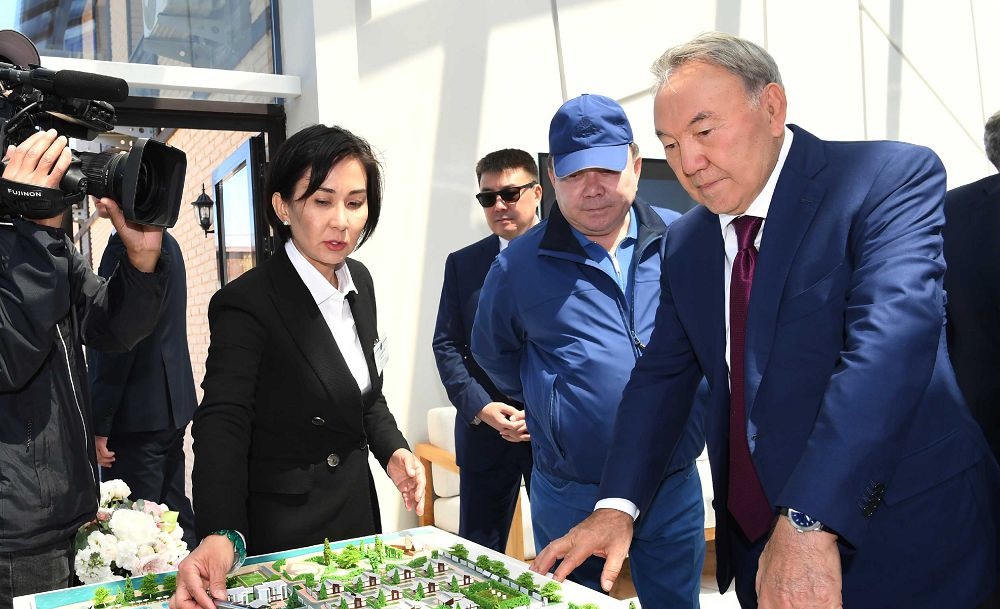 Елбасы Жетісу өңіріндегі жұмыс жағдайымен танысты