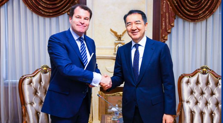 Бақытжан Сағынтаев ЕҚҚДБ-ның бірінші вице-президенті Юрген Ригтеринкпен кездесу өткізді