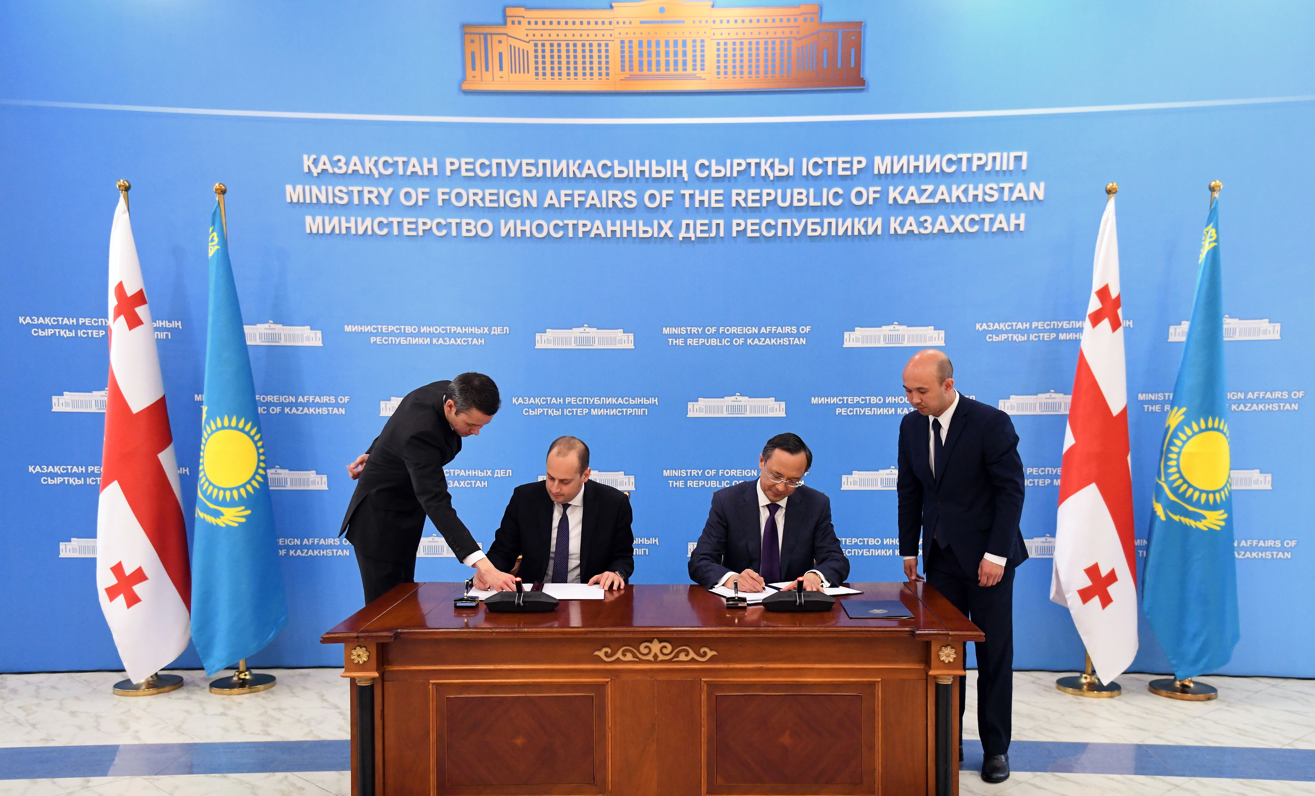 Қазақстан және Грузия Сыртқы істер министрлері ынтымақтастық бағдарламасына қол қойды