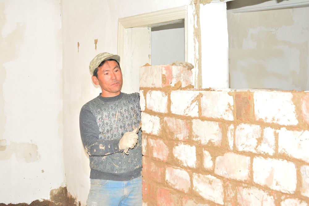 Тасқыннан зардап шеккен үйлер қалпына келтіріліп жатыр