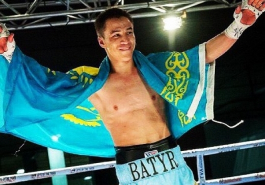 Батыр Жүкембаев WBC Continental Americas чемпиондық атағын жеңіп алды